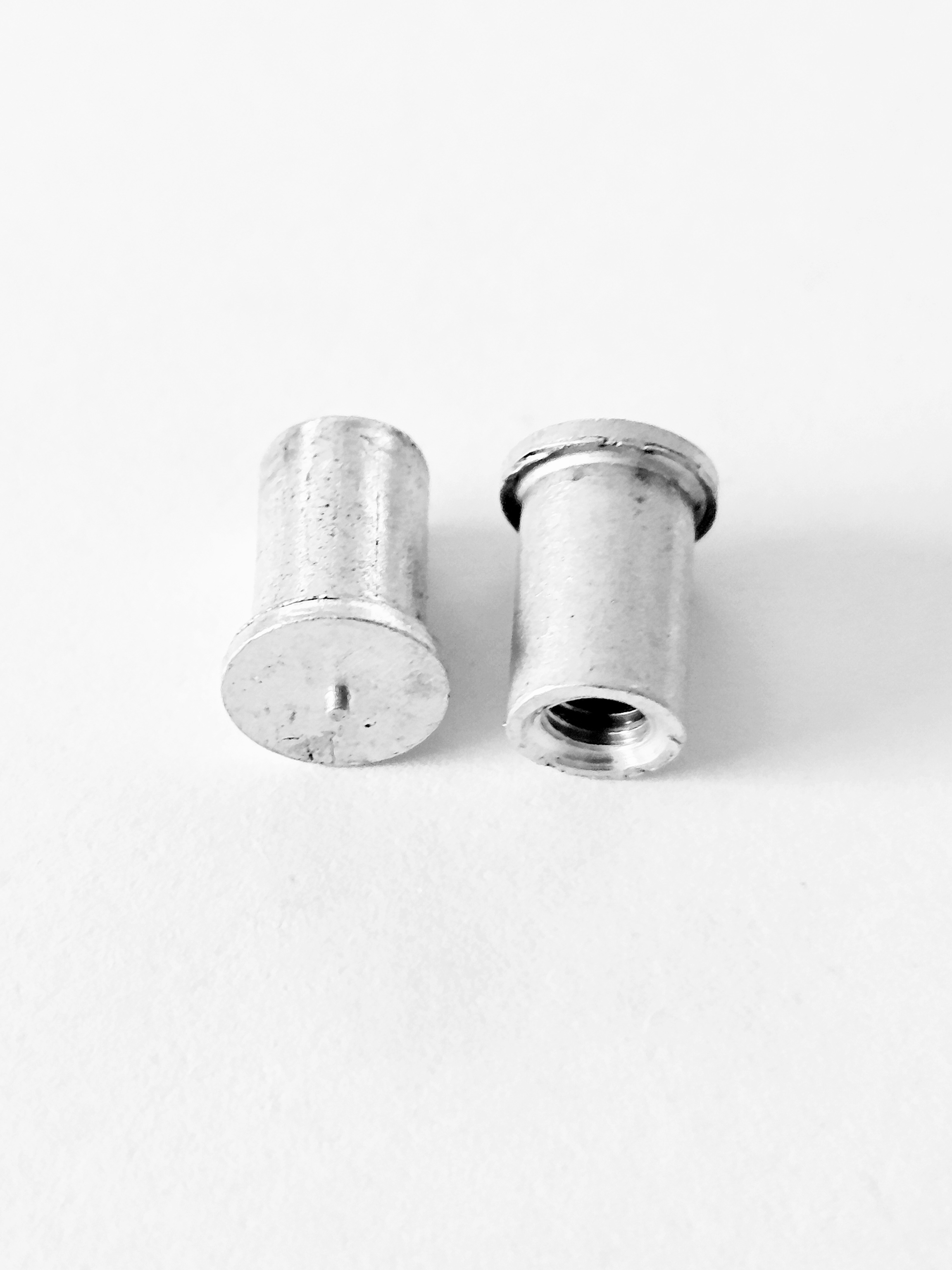 IT 6 x 14 - M 4 x 10 - Al 99,5